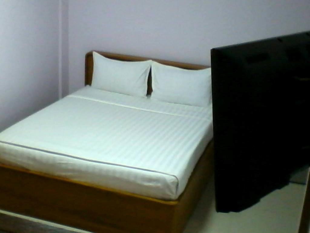 Aung Tha Pyay Hotel 3 Yangon Rom bilde